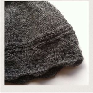 NWOT Lewis Knits Hand Knit Gray Lace Edge Hat Beanie Cap
